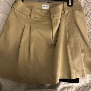 Aritzia Sunday best rider skirt